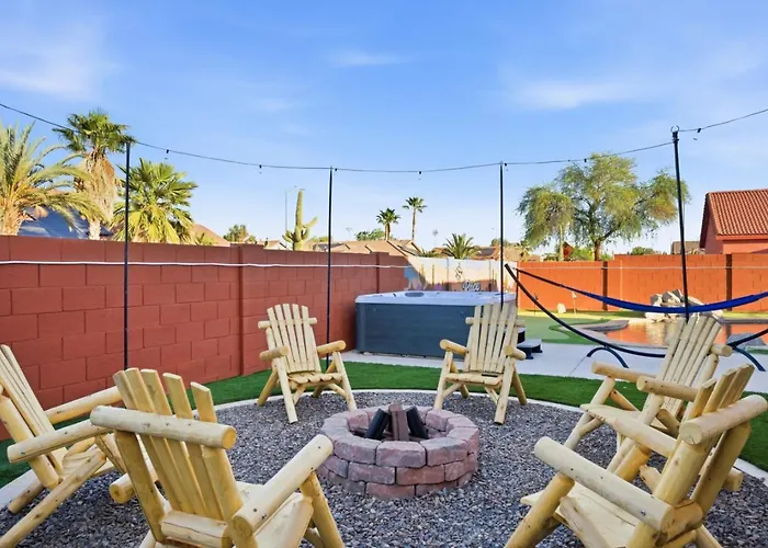 Recharge Ultimate Game Theater Heated Pool Villa