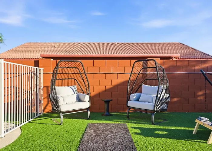 Recharge Ultimate Game Theater Heated Pool Villa *